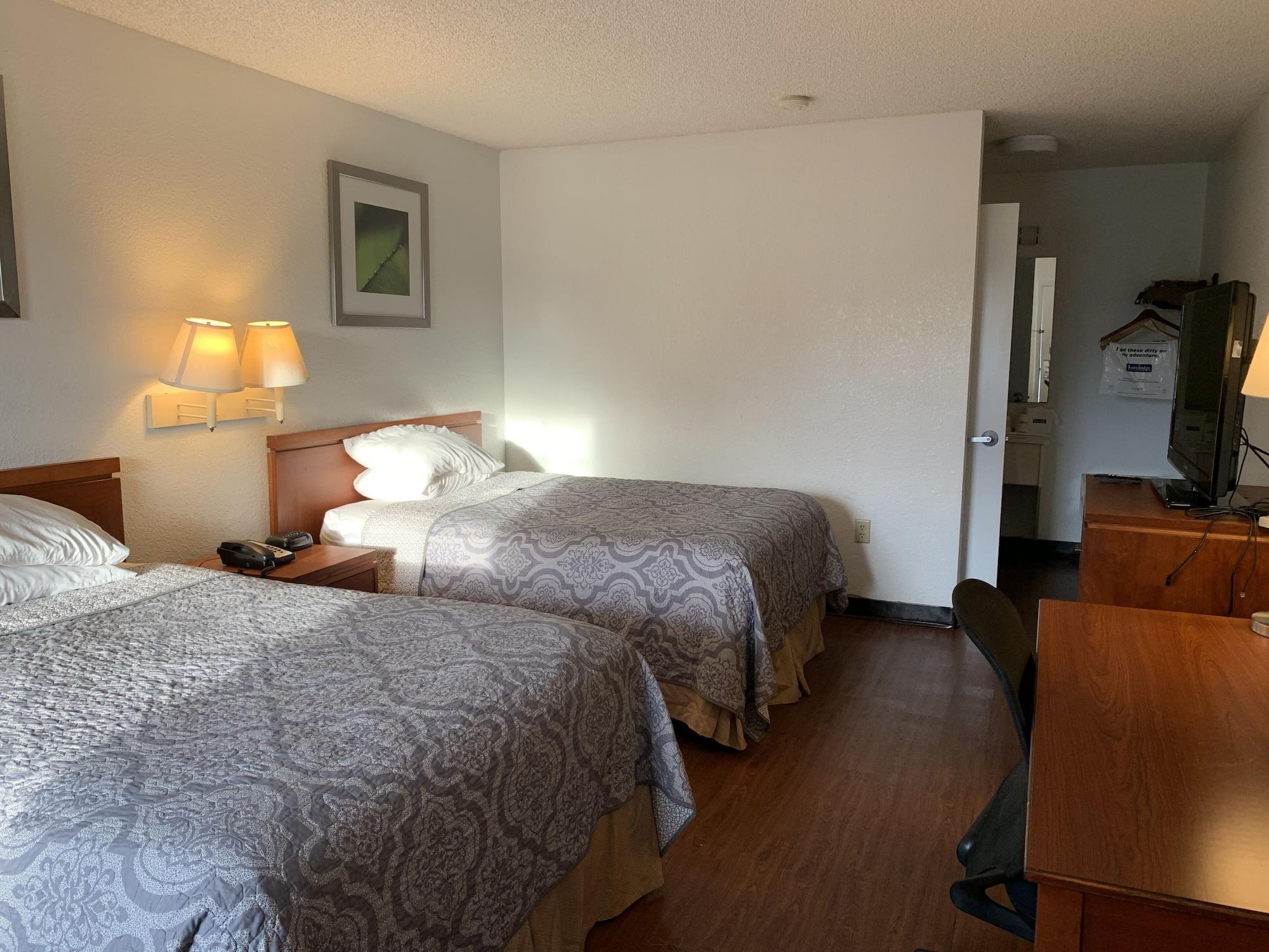 Travelodge Suites By Wyndham Macclenny I-10 Exterior photo