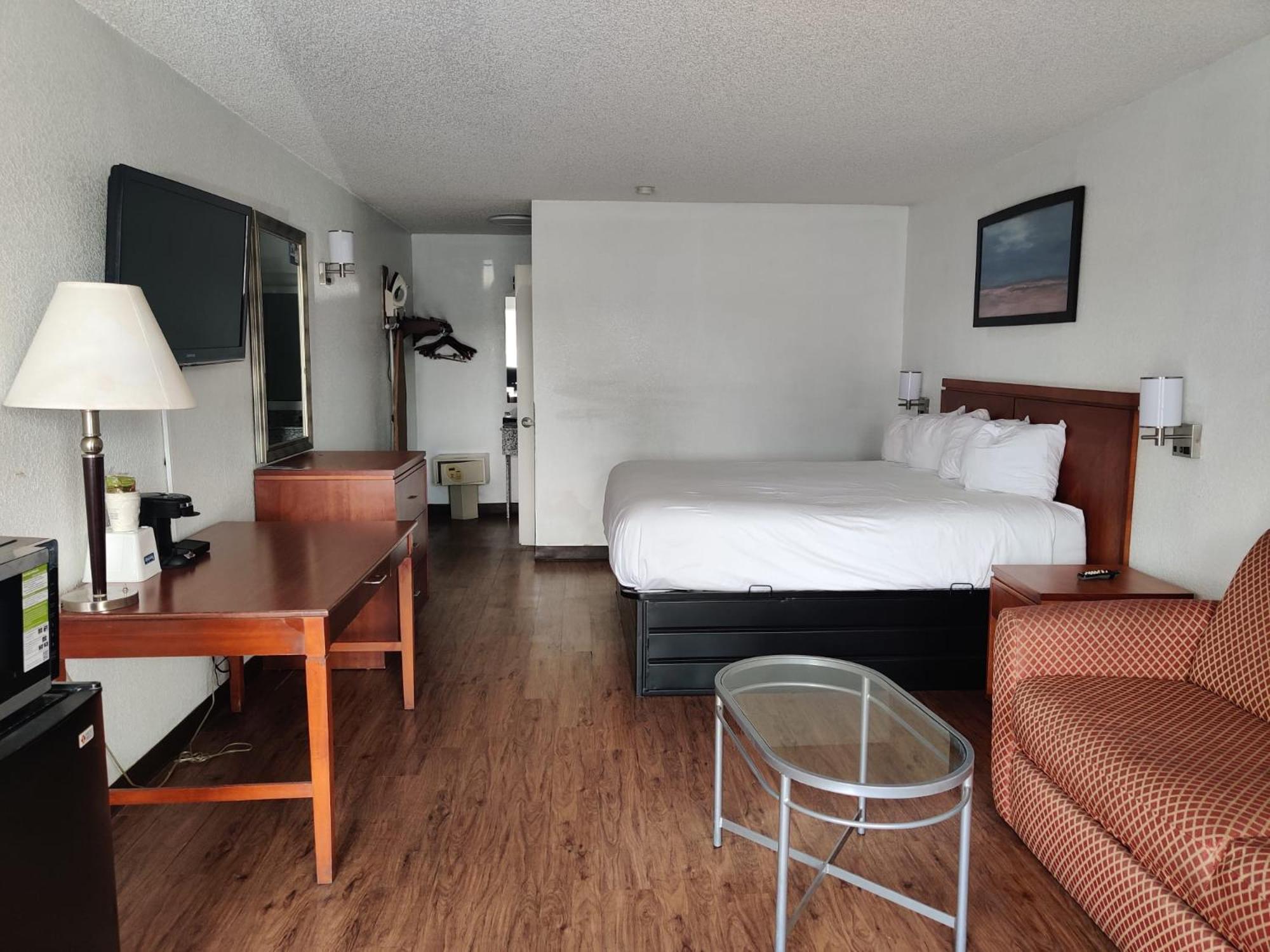 Travelodge Suites By Wyndham Macclenny I-10 Exterior photo