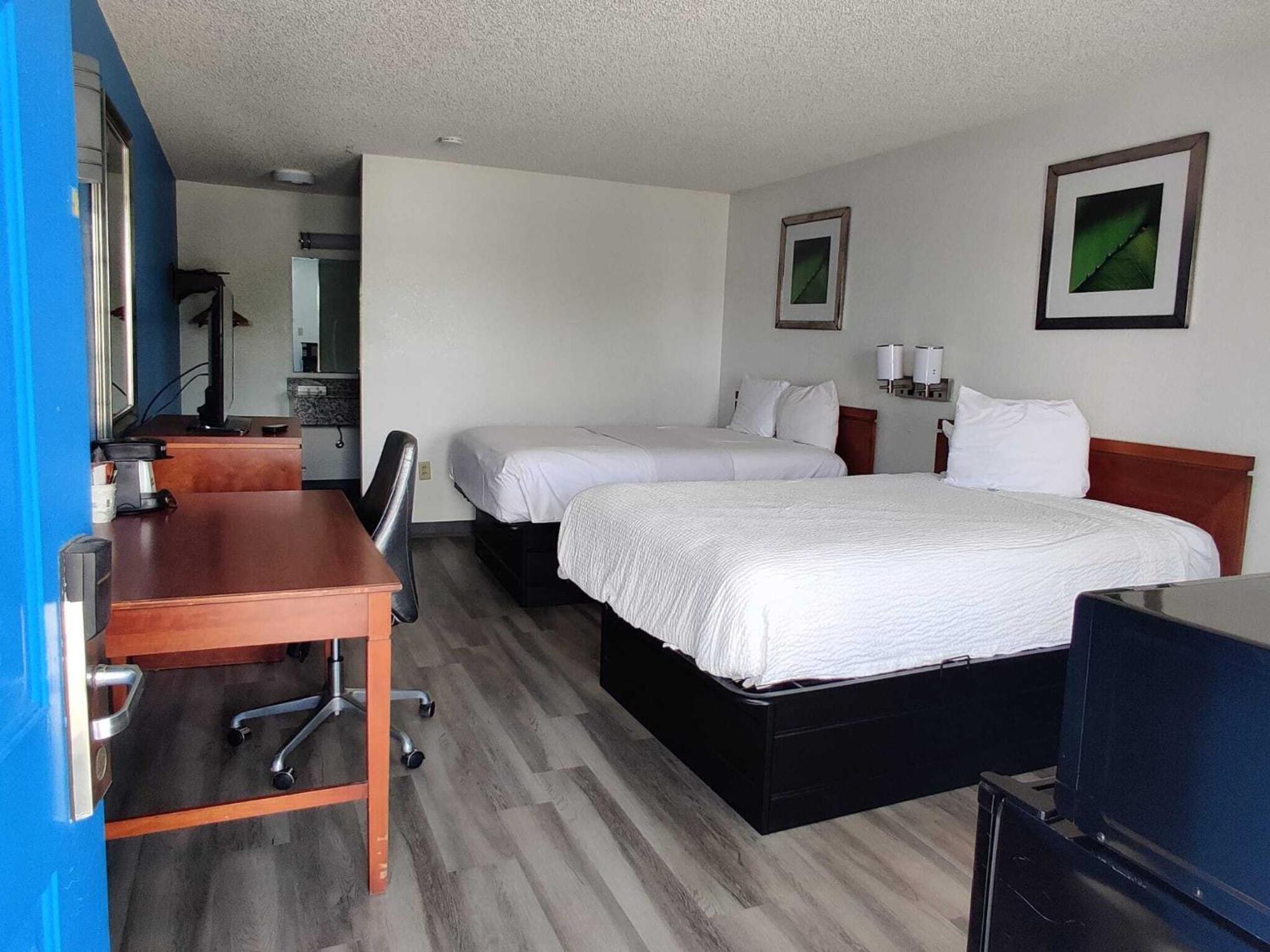 Travelodge Suites By Wyndham Macclenny I-10 Exterior photo