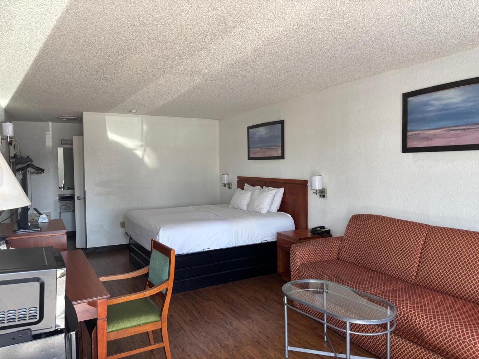 Travelodge Suites By Wyndham Macclenny I-10 Exterior photo